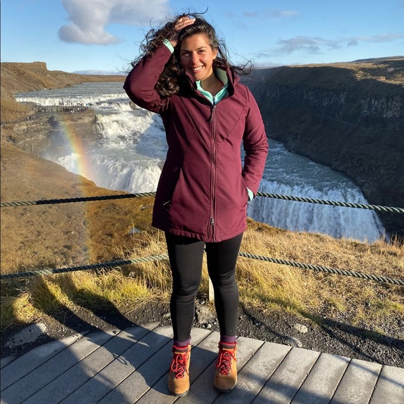 Meet your Posher, Megan - Picture 12 of 16